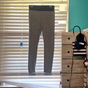 workout leggings size extra large from Amazon soft nice quality.